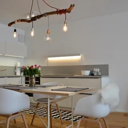 Apartment Blickinsgruen