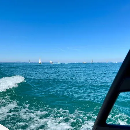 Blickinsgruen Apartman